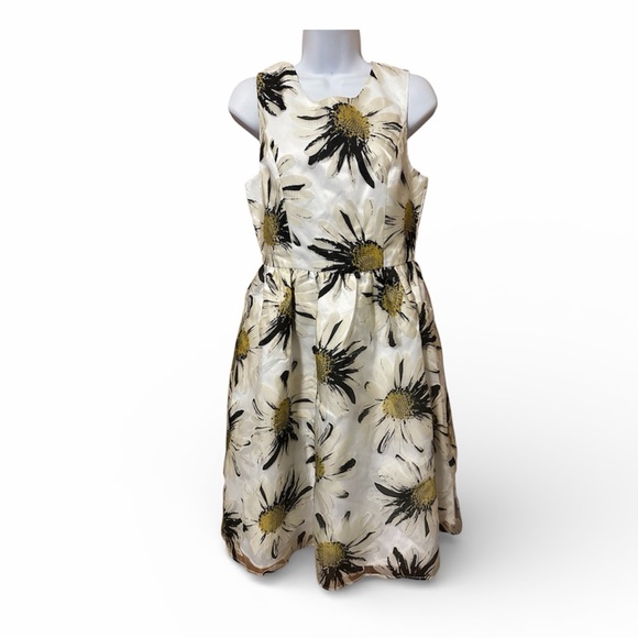 ModCloth Liza Luxe Floral Fit & Flare Dress in Black and Gold. Small. NWT. - Picture 2 of 8